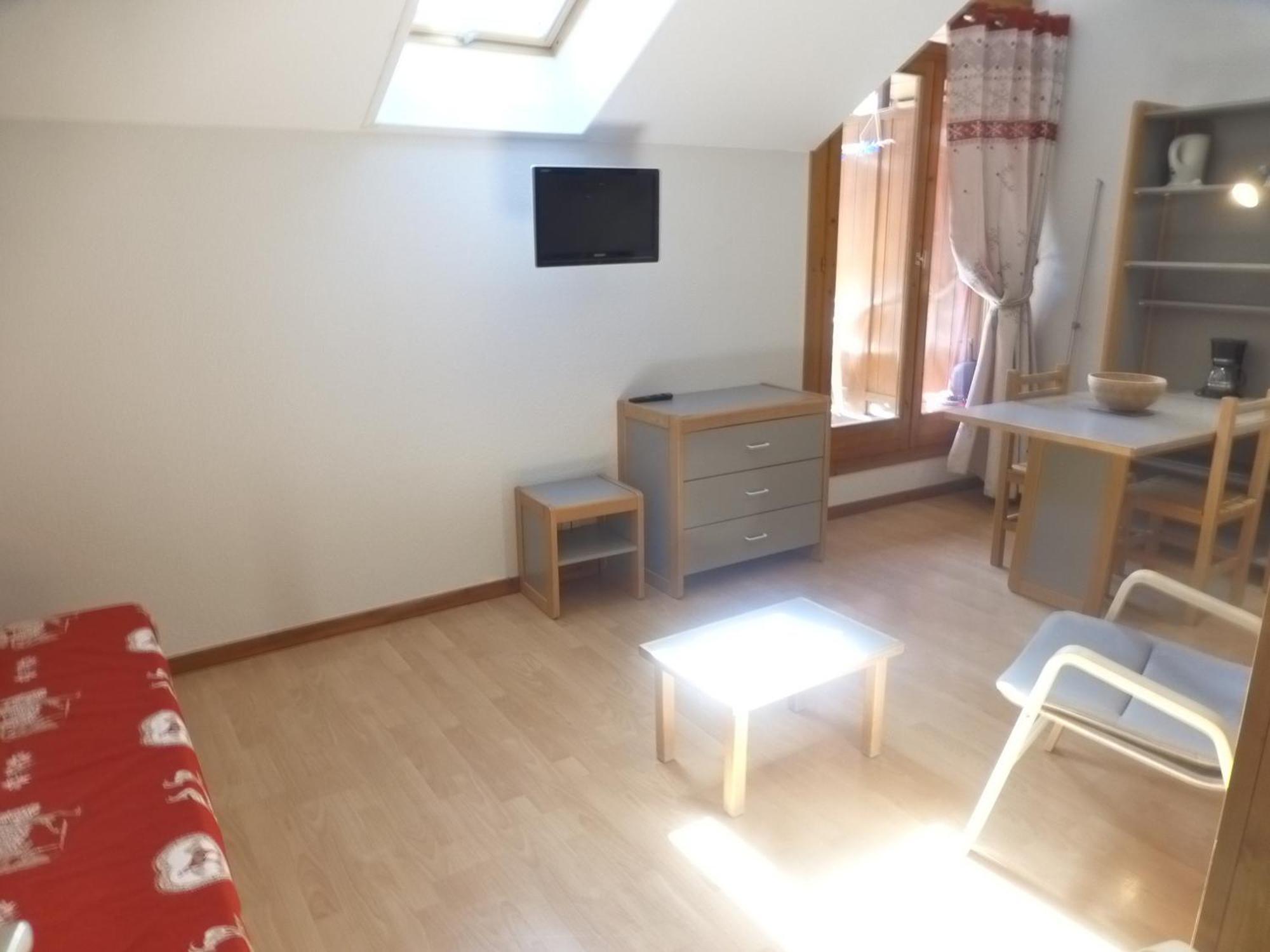 Studio Cosy Avec Balcon, Wi-Fi, Proche Thermes Et Telecabine A Brides-Les-Bains - Fr-1-512-51 Exterior photo